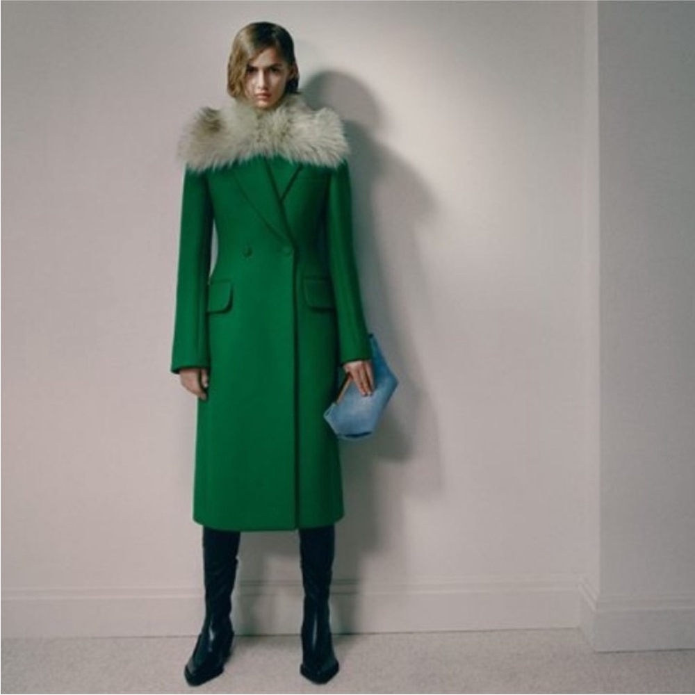 Gorgeous and Luxury $6,600 KHAITE “Finna” Coat NWT sz 0 - Picture 4 of 16